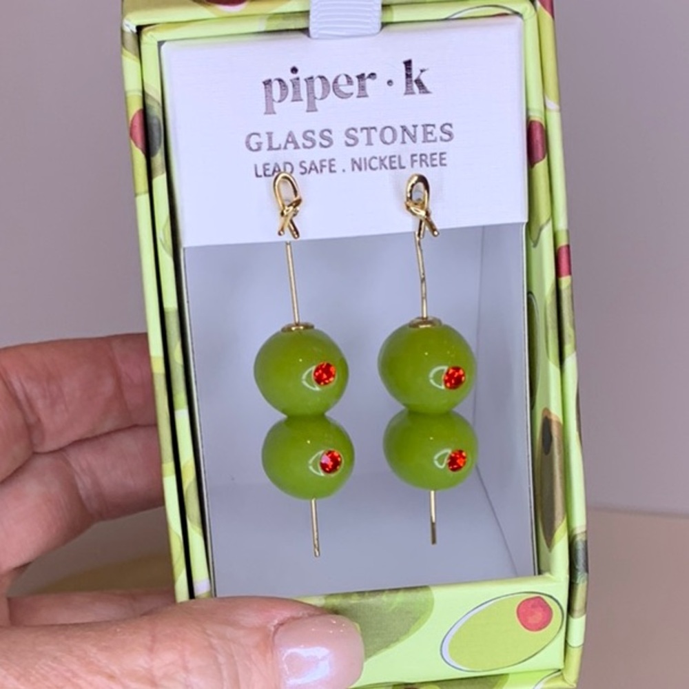 Piper K Green Glass Stone Earrings